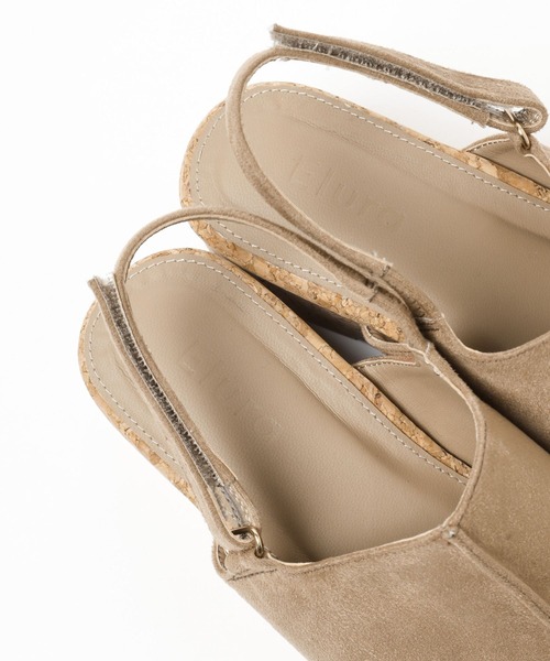 Elura（エルーラ）の「ふかふかFITウェッジソールサンダル/126049（サンダル・レディース・アイボリー/ベージュ・LARGE/MEDIUM）」の13枚目の写真