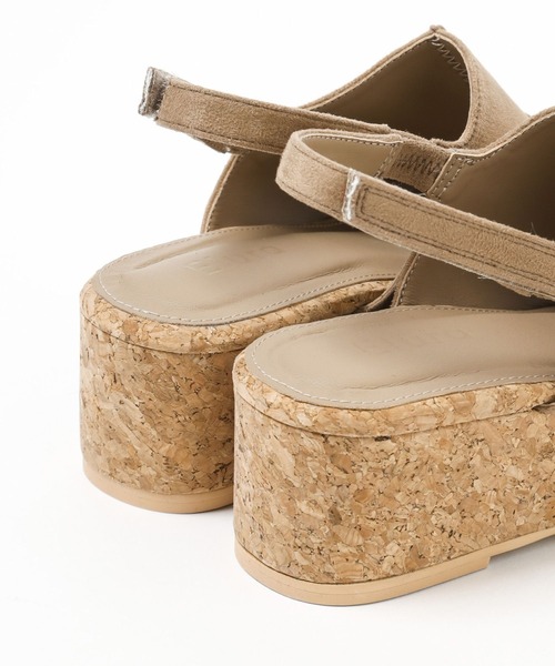 Elura（エルーラ）の「ふかふかFITウェッジソールサンダル/126049（サンダル・レディース・アイボリー/ベージュ・LARGE/MEDIUM）」の12枚目の写真