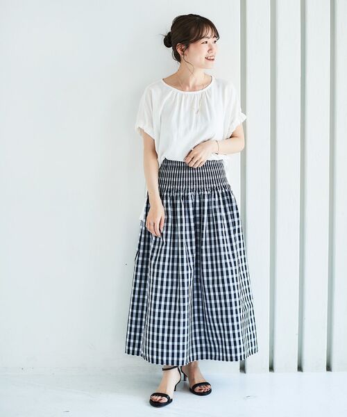 le.coeur blanc（ルクールブラン）の「《WEB限定アイテム》レーヨン麻袖ギャザーブラウス（シャツ/ブラウス・レディース・ブラック/オフホワイト/ベージュ・38）」の13枚目の写真