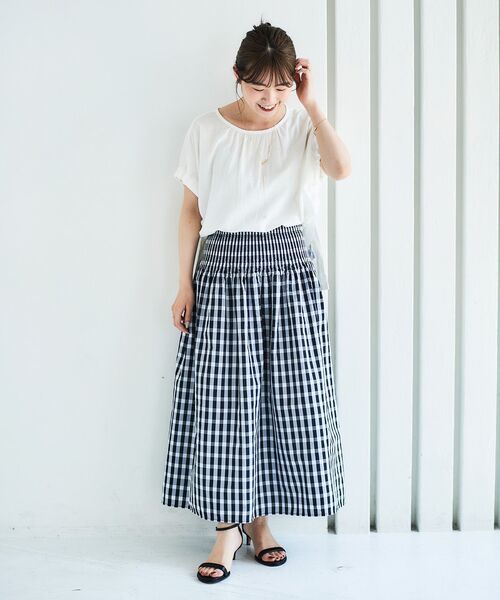 le.coeur blanc（ルクールブラン）の「《WEB限定アイテム》レーヨン麻袖ギャザーブラウス（シャツ/ブラウス・レディース・ブラック/オフホワイト/ベージュ・38）」の14枚目の写真