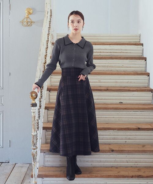 earth music&ecology（アースミュージックアンドエコロジー）の「バックレースアップチェックスカート（スカート・レディース・ネイビー/ボルドー/ブラウン・S/M）」の22枚目の写真