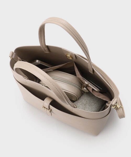 OPAQUE.CLIP(オペークドットクリップ)の「【2WAY】フロントベルトミドルトートバッグ(トートバッグ・レディース・ベージュ/アイボリー/ブラック・00)」の19枚目の写真