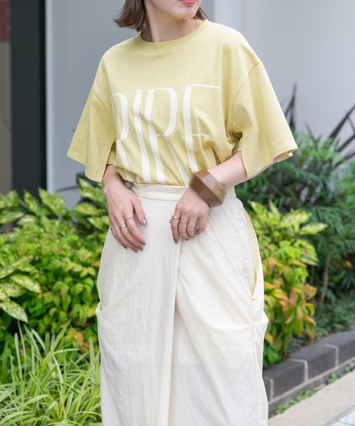 KBF（ケイビーエフ）の「BIGロゴTEE（Tシャツ/カットソー・レディース・イエロー系その他/ブルー系その他・ONE）」の3枚目の写真