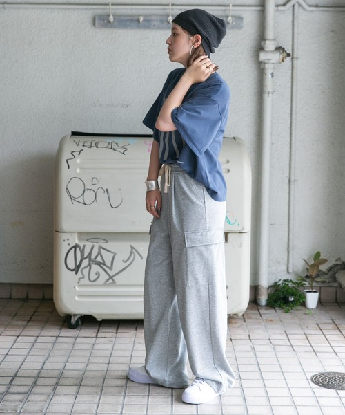 KBF（ケイビーエフ）の「BIGロゴTEE（Tシャツ/カットソー・レディース・イエロー系その他/ブルー系その他・ONE）」の18枚目の写真