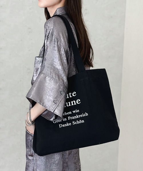 Per sist ence(パーシエンス)の「ロゴ刺繍ラージトート(トートバッグ・レディース・ストライプ/チェック/ブラック/アイボリー/インディゴブルー/カーキ/グレー/ネイビー系/ブラック系・FREE)」の3枚目の写真