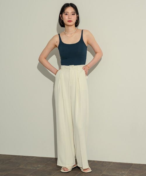 NEUNA（ヌナ）の「クロスタックパンツ（スラックス）」 - WEAR