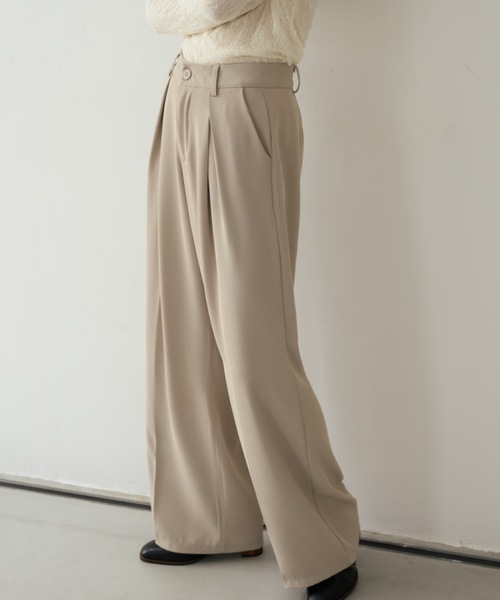 NEUNA（ヌナ）の「クロスタックパンツ（スラックス・レディース・ベージュ/ブラック/ホワイト・MEDIUM/SMALL）」の19枚目の写真