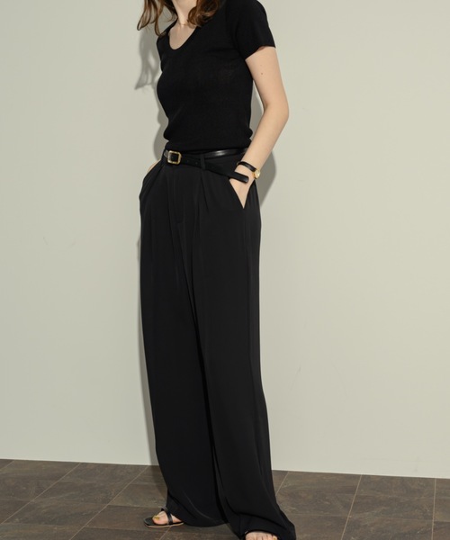 NEUNA（ヌナ）の「クロスタックパンツ（スラックス・レディース・ベージュ/ブラック/ホワイト・MEDIUM/SMALL）」の10枚目の写真