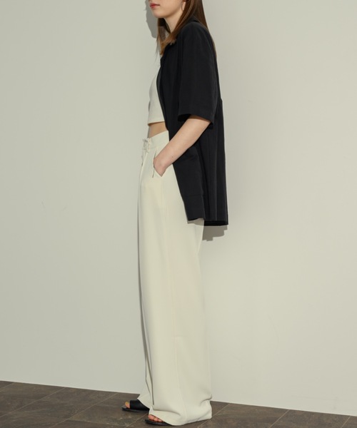 NEUNA（ヌナ）の「クロスタックパンツ（スラックス・レディース・ベージュ/ブラック/ホワイト・MEDIUM/SMALL）」の13枚目の写真