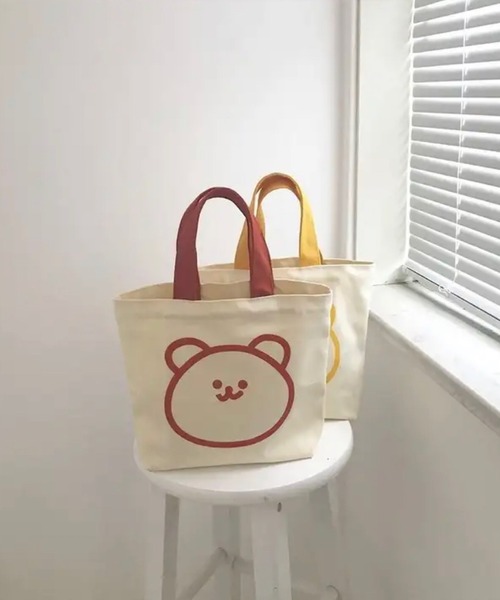 TONE SELECT GOODS（トーンセレクトグッズ）の「urbanfemine./くまミニキャンバスバッグ U7306（トートバッグ・レディース・レッド/ブラウン/イエロー/ブルー・FREE）」の12枚目の写真