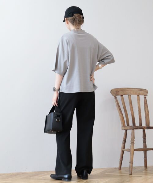 AMERICAN HOLIC(アメリカンホリック)の「モックネック5分袖カットプルオーバー(Tシャツ/カットソー・レディース・ブルー/オフホワイト/ブラック/グレー・M/L)」の13枚目の写真