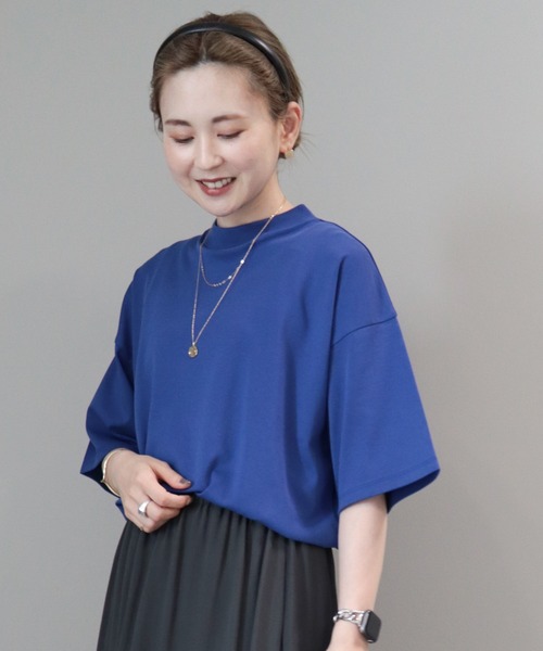 AMERICAN HOLIC(アメリカンホリック)の「モックネック5分袖カットプルオーバー(Tシャツ/カットソー・レディース・ブルー/オフホワイト/ブラック/グレー・M/L)」の4枚目の写真