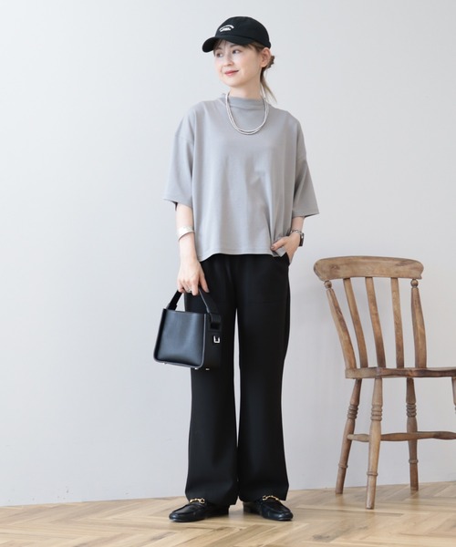 AMERICAN HOLIC(アメリカンホリック)の「モックネック5分袖カットプルオーバー(Tシャツ/カットソー・レディース・ブルー/オフホワイト/ブラック/グレー・M/L)」の7枚目の写真