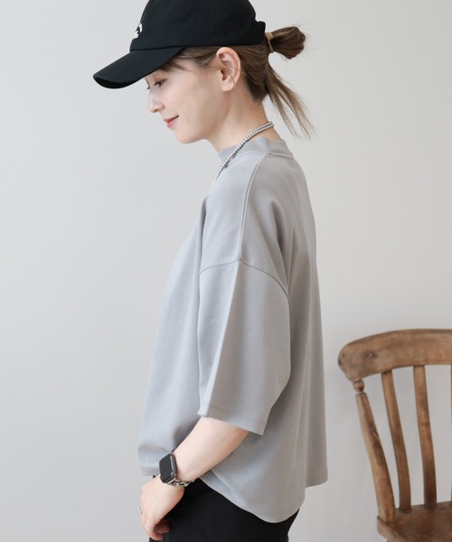 AMERICAN HOLIC(アメリカンホリック)の「モックネック5分袖カットプルオーバー(Tシャツ/カットソー・レディース・ブルー/オフホワイト/ブラック/グレー・M/L)」の9枚目の写真