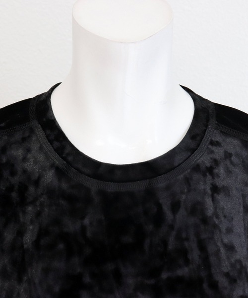 OSYAREVO(オシャレボ)の「ベロア Tシャツ(Tシャツ/カットソー・レディース・ホワイト/ブラック・LARGE/MEDIUM)」の15枚目の写真