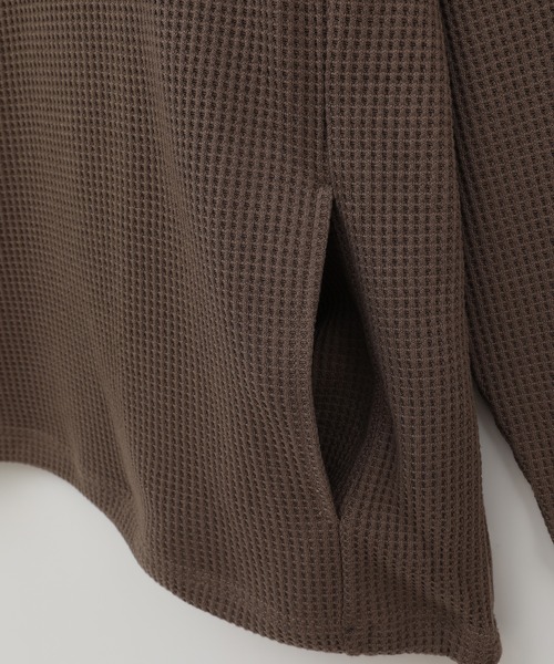 FUSE（フューズ）の「度詰めサーマルフーディー（パーカー・メンズ・ブラウン/グレー・02/03）」の9枚目の写真