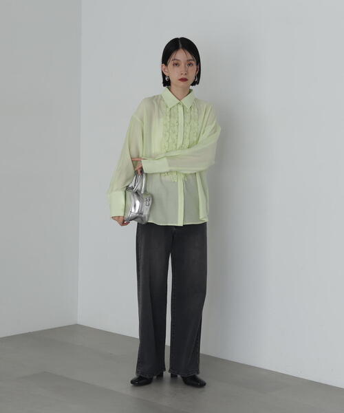 N.（N. Natural Beauty Basic）（エヌエヌナチュラルビューティーベーシック）の「◆フリルフロントシアーシャツ（シャツ/ブラウス・レディース・イエロー/オフホワイト・MEDIUM）」の19枚目の写真