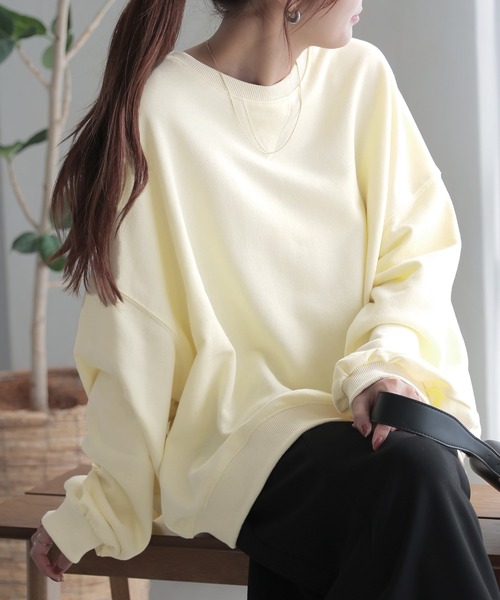 HUG.U（ハグユー）の「ぽわん袖スウェット（スウェット・レディース・グリーン/レッド/ブラウン/テラコッタ/オートミール/ダークグレー/チェリーレッド/グレー/クリーム/ブラック・FREE）」の7枚目の写真