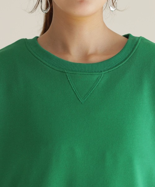 HUG.U（ハグユー）の「ぽわん袖スウェット（スウェット・レディース・グリーン/レッド/ブラウン/テラコッタ/オートミール/ダークグレー/チェリーレッド/グレー/クリーム/ブラック・FREE）」の16枚目の写真