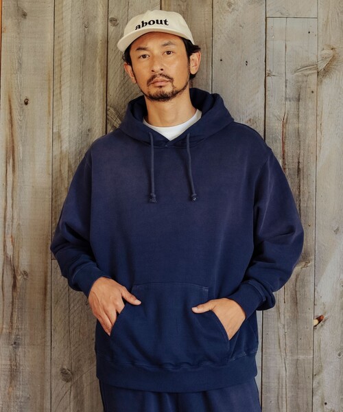B:MING by BEAMS(ビーミングバイビームス)の「フェード フーデッド パーカ(セットアップ対応)(パーカー・メンズ・ブラック/ネイビー・SMALL/MEDIUM/LARGE/X-LARGE)」の15枚目の写真