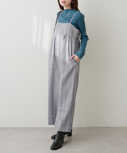 natural couture(ナチュラルクチュール)の「シンプルタックサロペット(その他パンツ・レディース・その他1/ブラウン/ブラック・FREE)」の14枚目の写真