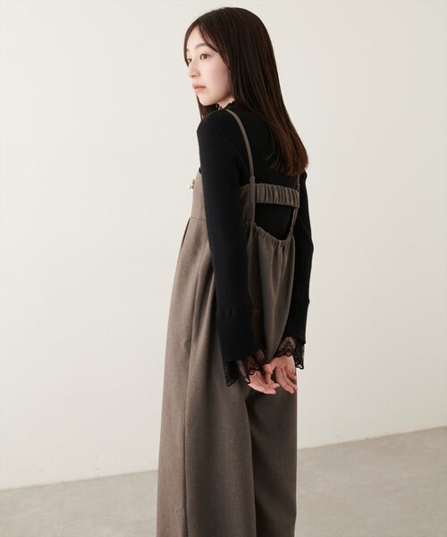 natural couture(ナチュラルクチュール)の「シンプルタックサロペット(その他パンツ・レディース・その他1/ブラウン/ブラック・FREE)」の13枚目の写真