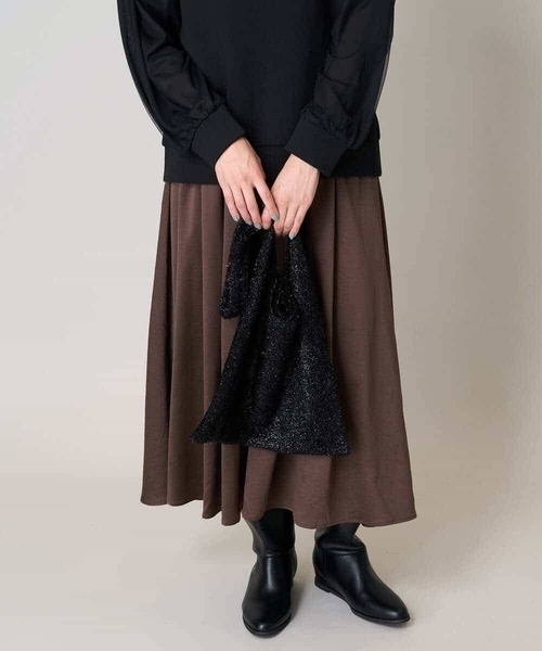 a.v.v(アーヴェヴェ)の「【洗濯機で洗える】落ち感サテンギャザースカート(スカート・レディース・ネイビー/ブラウン/チャコールグレー・34/36/40/38/42)」の13枚目の写真