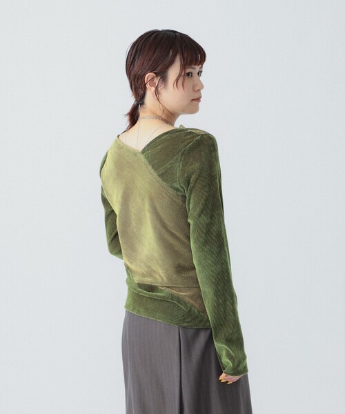 Ray BEAMS（レイビームス）の「RBS / フロッキー ストライプ Vネック トップス（Tシャツ/カットソー・レディース・ブラック/グリーン・ONE SIZE）」の13枚目の写真