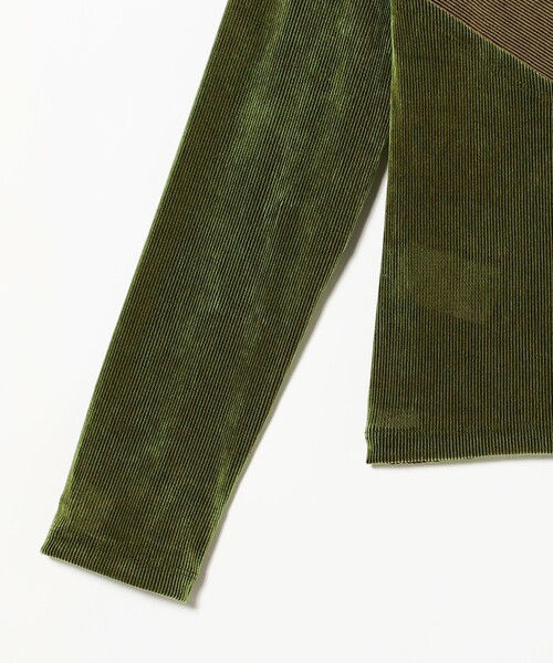 Ray BEAMS（レイビームス）の「RBS / フロッキー ストライプ Vネック トップス（Tシャツ/カットソー・レディース・ブラック/グリーン・ONE SIZE）」の22枚目の写真