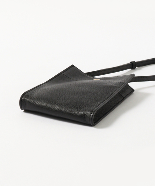 EDIFICE(エディフィス)の「S.MANO(エス マーノ) SHOULDER POUCH SMN014(ショルダーバッグ・メンズ・ブラック・FREE)」の6枚目の写真