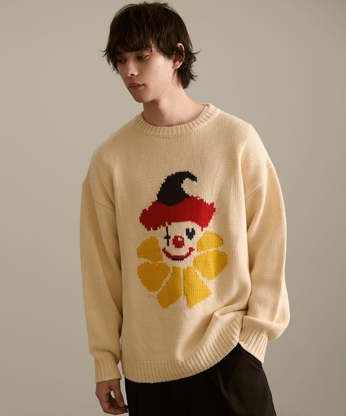 Revo.（レボ）の「Revo. ピエロパターン ジャガード ルーズニット プルオーバー（ニット/セーター・メンズ・ブラック/ネイビー/ナチュラル・1/2）」の4枚目の写真