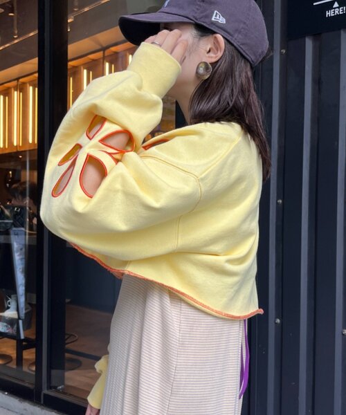 tシャツ 「HELLO.SANFRANCISCO」フラワーカットアウトクロップドスウェット レディース HELLO.SANFRANCISCO tシャツ 「HELLO.SANFRANCISCO/ハロー