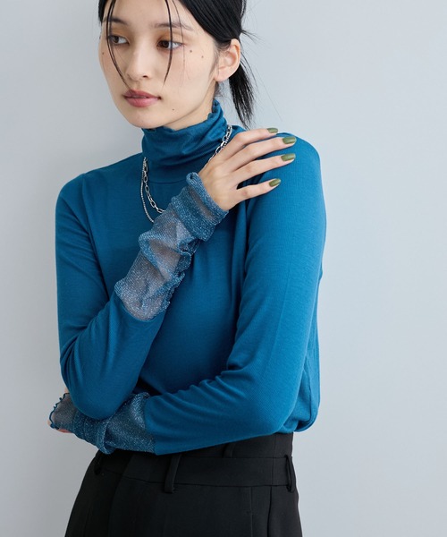 VIS（ビス）の「袖クシュクシュテレコハイネックプルオーバー（Tシャツ/カットソー・レディース・ベージュ/オレンジ/ターコイズブルー/ブラック・FREE）」の20枚目の写真