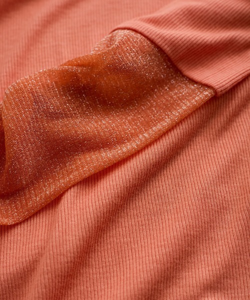 VIS（ビス）の「袖クシュクシュテレコハイネックプルオーバー（Tシャツ/カットソー・レディース・ベージュ/オレンジ/ターコイズブルー/ブラック・FREE）」の7枚目の写真