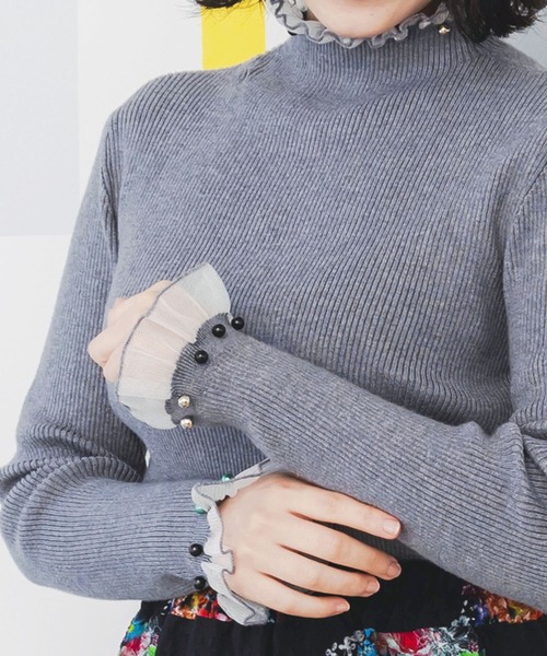 ScoLar（スカラー）の「143645：マルチパールリブ編みニットロングスリーブTシャツ（Tシャツ/カットソー・レディース・オフホワイト/グリーン/杢グレー/ブラック・M）」の10枚目の写真