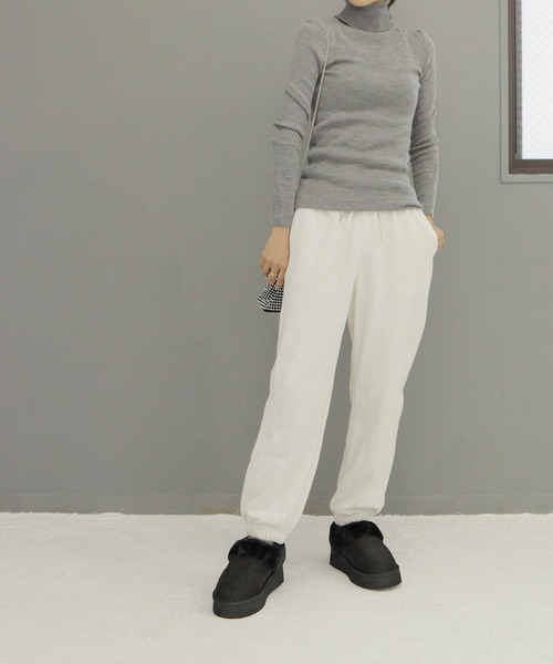 SOROTTO(ソロット)の「厚底 ふわふわムートンスリッポン(スリッポン・レディース・ブラック/キャメル・S/M/L/LL)」の13枚目の写真