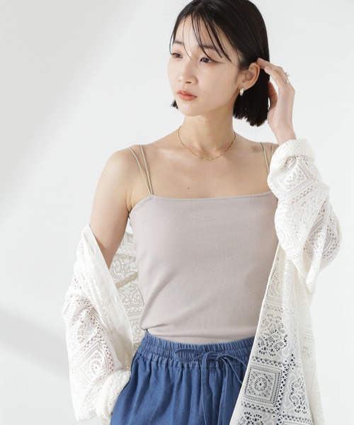 NANO universe（ナノユニバース）の「【追加生産】抗菌防臭リブカップ付きダブルストラップキャミソール（キャミソール・レディース・ホワイト/ブラック/グレイッシュベージュ/ブラウン・FREE）」の4枚目の写真