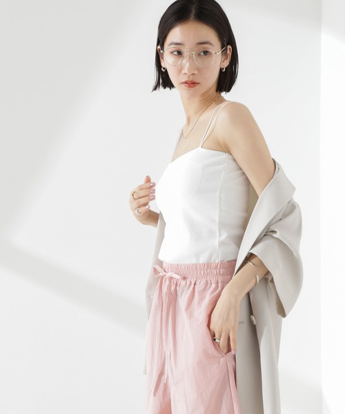 NANO universe（ナノユニバース）の「【追加生産】抗菌防臭リブカップ付きダブルストラップキャミソール（キャミソール・レディース・ホワイト/ブラック/グレイッシュベージュ/ブラウン・FREE）」の22枚目の写真