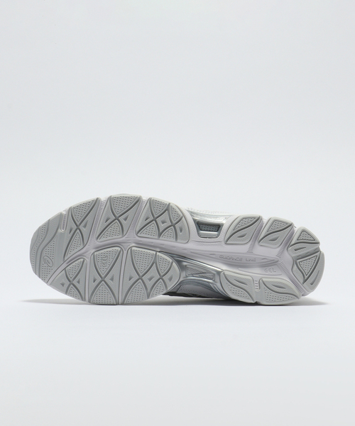 ASICS(アシックス)の「ASICS(アシックス) GEL-NYC/1203A280.100(スニーカー・メンズ・チャコールグレー・26cm/26.5cm/27cm/27.5cm/28cm)」の4枚目の写真