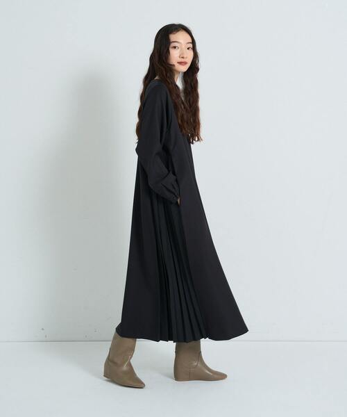 conges payes ADIEU TRISTESSE(コンジェ ペイエ アデュートリステス)の「サイドプリーツワンピース(ワンピース・レディース・カーキ/ブラック・38)」の2枚目の写真