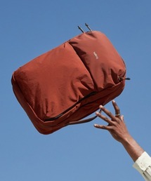 Bellroy（ベルロイ）の「Bellroy/バックパック/リュックサック Lite Travel Pack 30L クレイ（バックパック/リュック）」