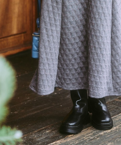 nissen（ニッセン）の「カットソーキルトロングスカート（スカート・レディース・ブラック/チャコールグレー・S/LL/L/M）」の12枚目の写真