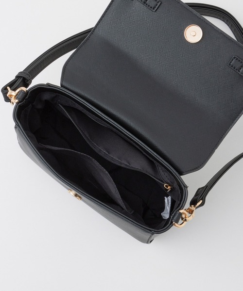 Honeys（ハニーズ）の「フラップハンドバッグ（ハンドバッグ・レディース・アイボリー/グレイッシュベージュ/ブラック・FREE）」の15枚目の写真