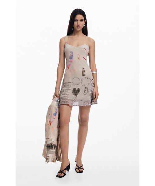 Desigual（デシグアル）の「ラクロワプリント アートスケッチ キャミソールワンピース（ワンピース・レディース・ブラウン・XL/L/M/S/XS）」の5枚目の写真