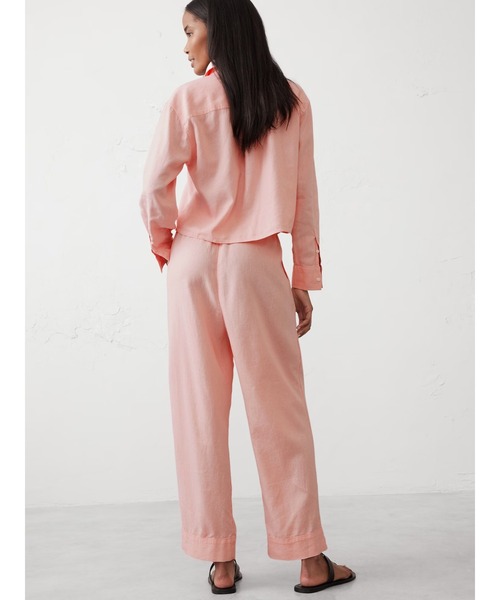BANANA REPUBLIC FACTORY STORE(バナナリパブリック ファクトリーストア)の「BANANA REPUBLIC FACTORY STORE リネンブレンドプルオンストレートパンツ(その他パンツ・レディース・ブルー/ネイビー/ホワイト系その他/ベージュ/その他/ピンク・M/S/L/XS)」の15枚目の写真