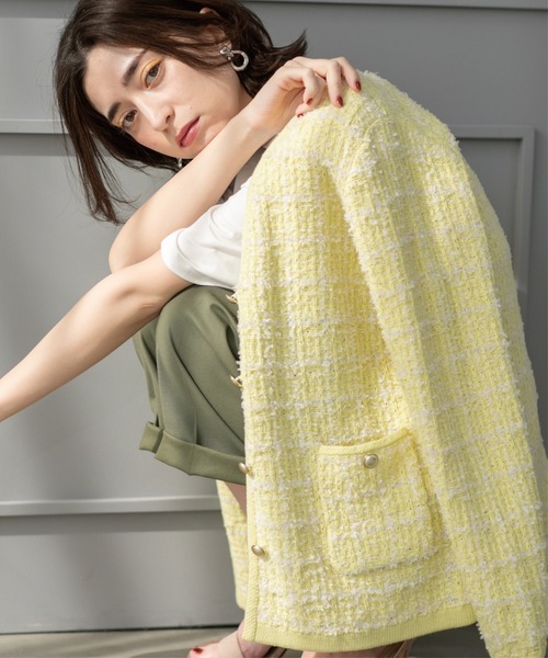 OPAQUE.CLIP(オペークドットクリップ)の「ツイードライクVニットカーディガン【洗濯機洗い可】(カーディガン/ボレロ・レディース・ホワイト系6/イエロー系その他5/ネイビー系3・38/40/36/42)」の3枚目の写真