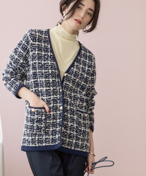 OPAQUE.CLIP(オペークドットクリップ)の「ツイードライクVニットカーディガン【洗濯機洗い可】(カーディガン/ボレロ・レディース・ホワイト系6/イエロー系その他5/ネイビー系3・38/40/36/42)」の5枚目の写真