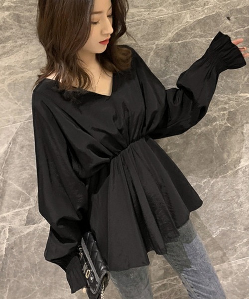 Miniministore(ミニミニストア)の「ボリューム袖 シャツブラウス Vネック(シャツ/ブラウス・レディース・ブラック/ダークグレー/ホワイト・L/XL/M)」の2枚目の写真