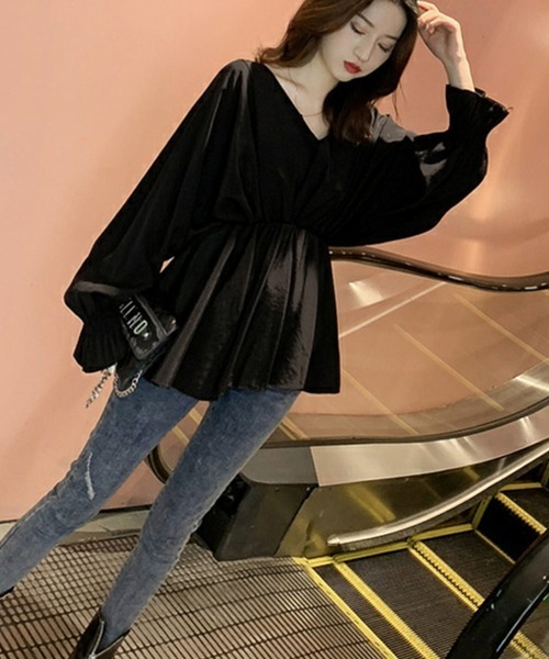 Miniministore(ミニミニストア)の「ボリューム袖 シャツブラウス Vネック(シャツ/ブラウス・レディース・ブラック/ダークグレー/ホワイト・L/XL/M)」の7枚目の写真