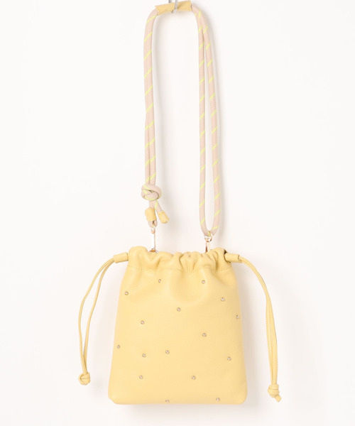 perche(ペルケ)の「ペルケ perche / 牛革スタッズ・パラコード2wayドロストショルダー(ショルダーバッグ・レディース・イエロー/シルバー/ブラック・FREE)」の15枚目の写真